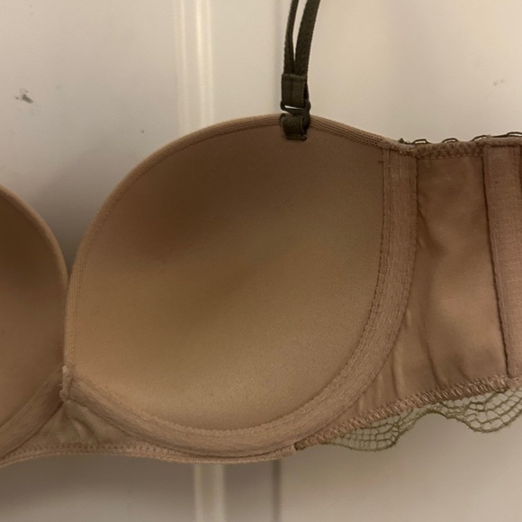 Victoria’s Secret Very Sexy Multi-way push-up Underwire Bra size 32B - Picture 10 of 11